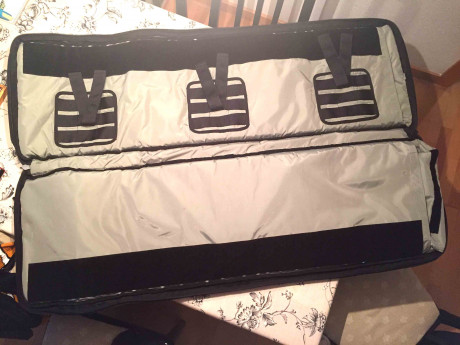 VENDIDA
Poco uso, en perfecto estado. Funda arma larga Tasmanian Tiger de 120x35mm, lo que permite poner 01