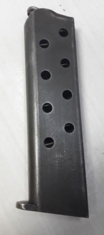Cargador para la pistola belga marca FN modelo 1910/22 de 8 cartuchos del calibre 7,65 mm de capacidad. 01