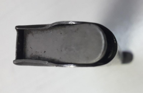Cargador para la pistola belga marca FN modelo 1910/22 de 8 cartuchos del calibre 7,65 mm de capacidad. 10