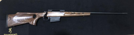 Rifle Bergara B14, en calibre 270winchester con culata de madera tipo thumbhole y una sintetica adicional, 02