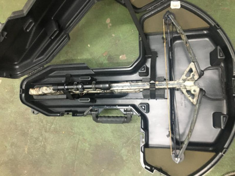 Ballesta Horton Hunter Hd 175 nueva con las etiquetas aún puestas. Se vende con todo lo que se ve en las 00