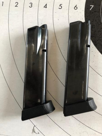Vendo 2 cargadores 18 cartuchos para CZ Shadow SP01. 50€ los dos envío incluido 00