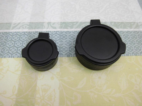 Hola, se vende visor Zos 10-40x60 con monturas altas a alegir (11mm o picatinny), parasol, rueda de paralelaje 00