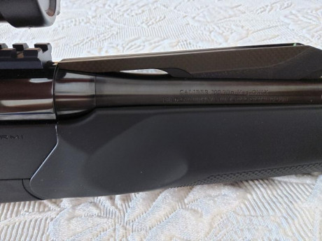Se vende benelli argo e comfortech calibre 300wm,nuevo con una temporada de uso,poco retroceso,se entrega 10