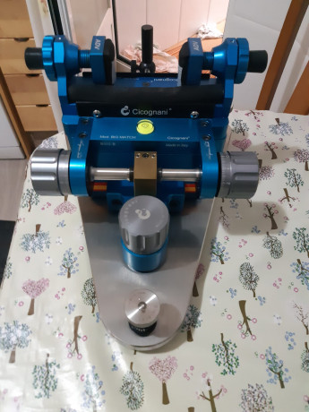 Pues eso un amigo del club pone a la venta una torreta de tiro cicgnani big , vamos una pasada de torreta 02