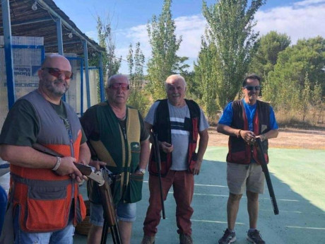 Buenos días, salí del armario en Mayo con una idea de armas que quería adquirir con el tiempo, y meses 10