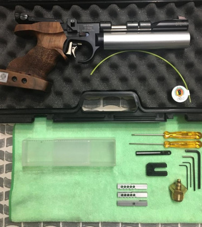 Vendo pistola lp50 Compact en perfecto estado sin marcas sin arañazos como nueva. Se vende por no usar. 00