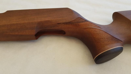 VENDO CULATA DE NOGAL PARA LA HW100, NUEVA SIN ESTRENAR, ORIGINAL WEIHRAUCH. MADERA MUY BONITA Y PRECIOSO 11