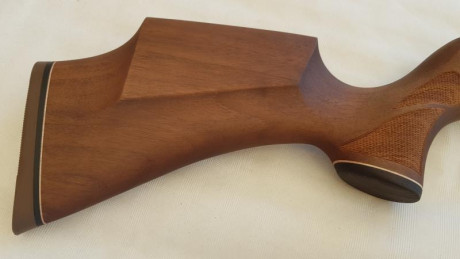 VENDO CULATA DE NOGAL PARA LA HW100, NUEVA SIN ESTRENAR, ORIGINAL WEIHRAUCH. MADERA MUY BONITA Y PRECIOSO 21