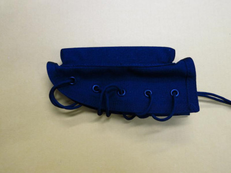 Se vende cantonera de cordura de nylon para rifles tipo police o similar.
Se encuentra en Barcelona.
Su 01