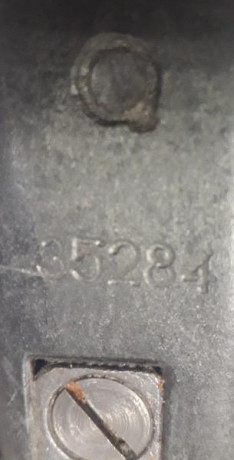 Bayoneta para el fusil de asalto AK74 de la DDR (República Democrática Alemana). Fabricada en bakelita 12