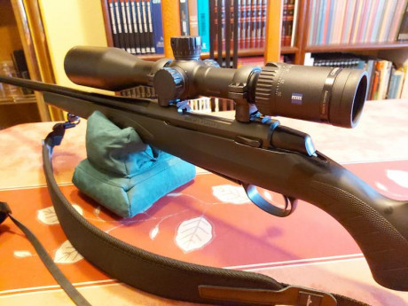 Se vende rifle Sako A7 calibre 270WSM en estado impecable.  Incluye monturas y anillas Optilock de 30mm. 00
