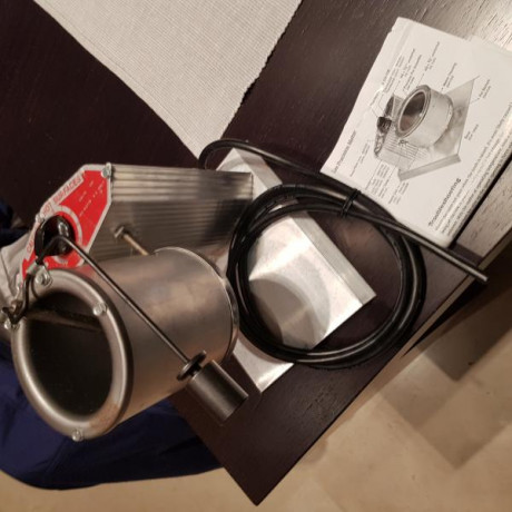 Esta sin estrenar en su caja, lo envio con resistencia de recambio
120€ tlf-630936544 01