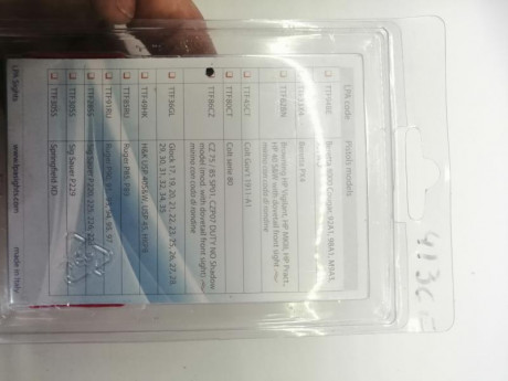 Vendo alza y punto lpa sin estrenar,  vale para los modelos que marca en la foto adjunta.

Precio 50€ 01