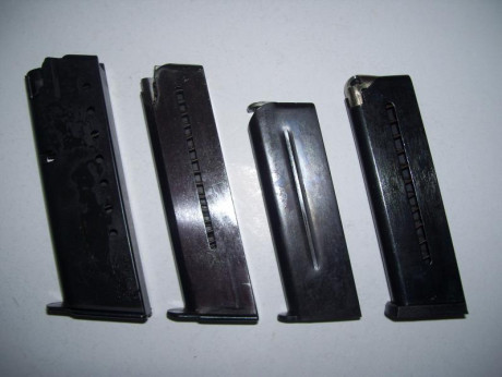 Hola
pongo aqui una relacion de cargadores de arma corta que tengo para vender y sus precios,
ire poniendo 10