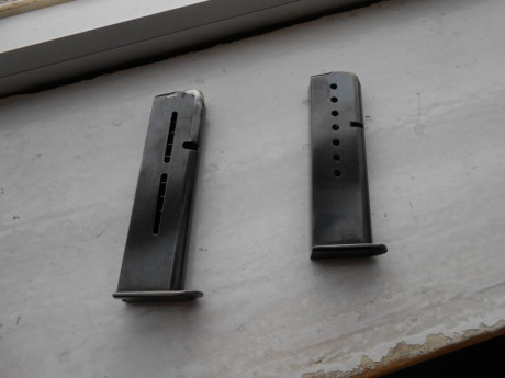 saludos:AHORA POR 30 EUROS (antes 35), VENDO cargador Llama del 7,65mm, creo modelo 3. Tambien permite 00