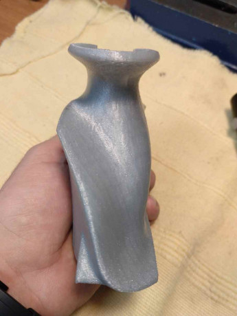 Buenas.. 
A ver si os gusta.  He realizado un par de cachas para la onix sport o spa pp700 que tengo en 22