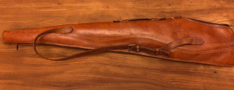 Vendo express laurona como nuevo,muy pocos tiros ,no cambios solo venta. 3000€. Un capricho de arma ,calibre 10