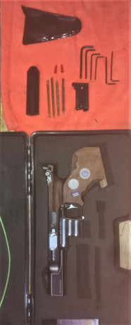 Vendo Pardini del 22 LR, esta como nueva, la talla de la cacha SX, 1200€ - Whatsapp 637335552 01