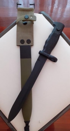 Vendo bayoneta modelo 69 fabricación nacional ( Toledo) para Cetme C y FR8 Cetmetón , fosfatada en negro 02