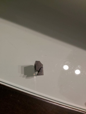 Buenas tardes a todos. 

No se si alguien habrá conseguido romper unas bases leupold qr tan fácilmente 01