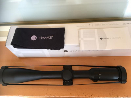 VENDO VISOR HAWKE 6-24X44 VANTAGE SF- cruceta HALF MIL DOT EN PERFECTO ESTADO

PRECIO 200.-€

montura 00
