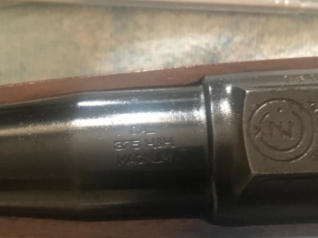 Excelente fusil con aceros y madera de alta calidad. Estado muy bueno, muy pocos tiros. Cañón, estriado 02