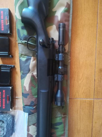 Vendo réplica airsoft M700 de la marca Kj Works. En perfecto estado.

Incluye:

Cañón de precisión 
Dos 11