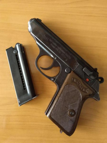 Hola! Pongo a la venta esta preciosidad una Sig Sauer Mosquito .22/
200€  NEGOCIABLES   TAMBIÉN ACEPTO 130