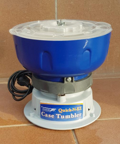 Por falta de uso vendo limpiador de vainas por vibración,  TUMBLER QUICK N-EZ, de FRANKFORD ARSENAL.

Incluyo 01