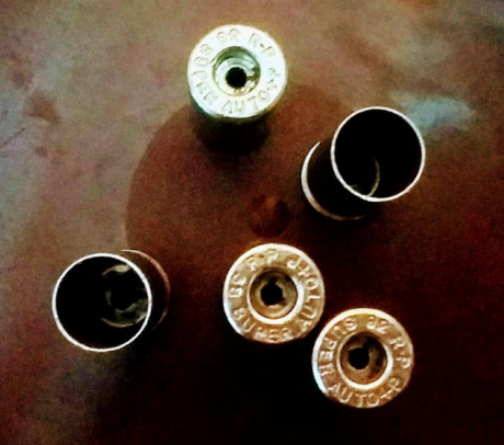 Vendo 260 vainas 38 super auto + P, marca Remington con un solo disparo.
Están limpias, recalibradas y 00