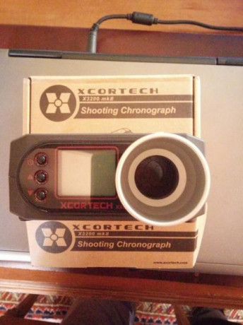 Buenas tardes, repito el tema pues por alguna razón ha desaparecido

vendo cronografo XCortech X3200 MK2
Una 00