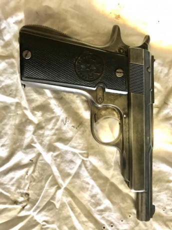 Pues eso vendo mi Star IN en muy buen estado, primera pistola de la guardia civil de paisano. Un pedacito 00