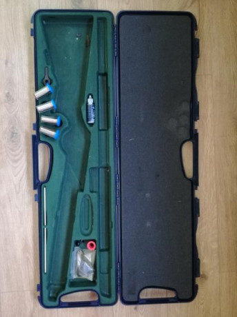 Buenas a todos, pongo a la venta esta escopeta con muy poco uso.

BERETTA AL 391 Teknys, calibre 12. Con 02