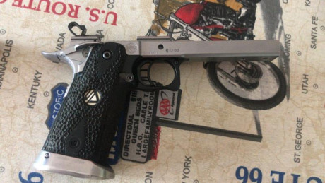 Del 40 con dos cargadores 900€ 00