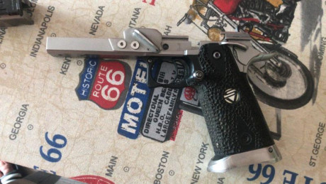 Del 40 con dos cargadores 900€ 12