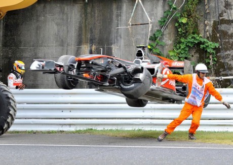 Nada más subir al F10 dió muestras de lo que es capaz el Nano, para admiración de muchos y acojone de 160