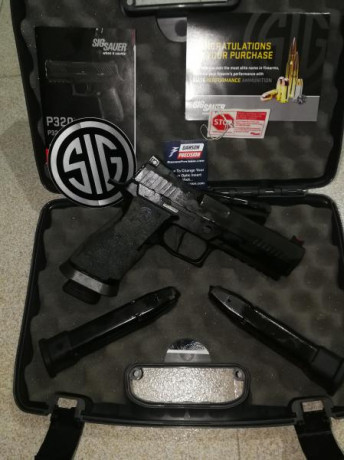  1.jpg  2.jpg  3.jpg Arma en perfectas condiciones con 2 cargadores extra, Talon Grip y funda Ghost hybrid 01