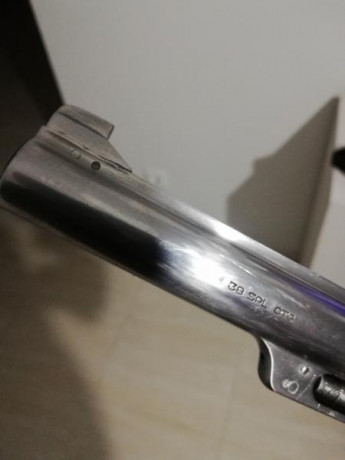 Buenas. Foreros pongo en venta este  revolver por falta de cupo para otra armas puede ver como esta de 00