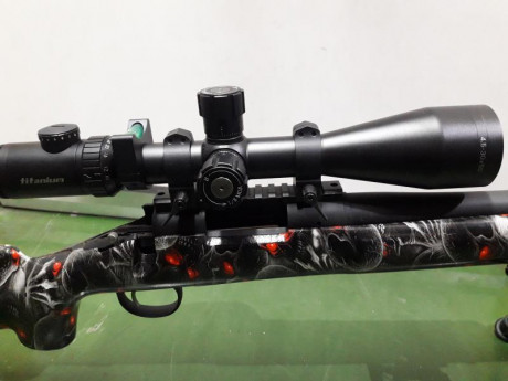 Pues eso, se vende este magnífico visor, apenas sin uso.
Tubo de 30mm, paralaje lateral y correcciones 01