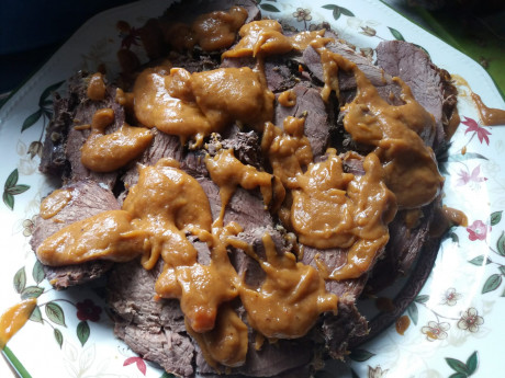 Hoy para comer acelgas hervidas y chuletón de vaca gallega vieja con seis semanas de maduración en cámara 20