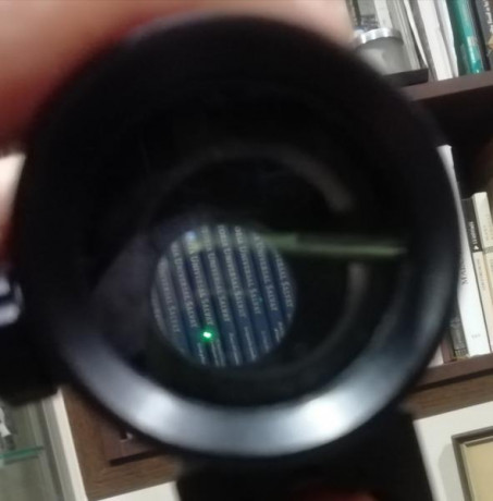 Visor 1x40 de punto rojo y punto verde, ambos con regulador de 1 a 5 de intensidad,con su montura preparada 01