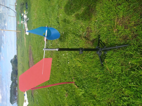 No incluye el trípode. Fabricada en inox u delrin 70€ 81