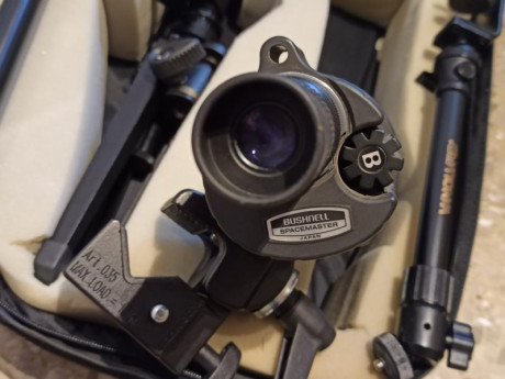 En venta telescopio terrestre BUSHNELL SPACEMASTER de 20-45 aumentos. Calidad óptica extraordinaria. Aumentos 10