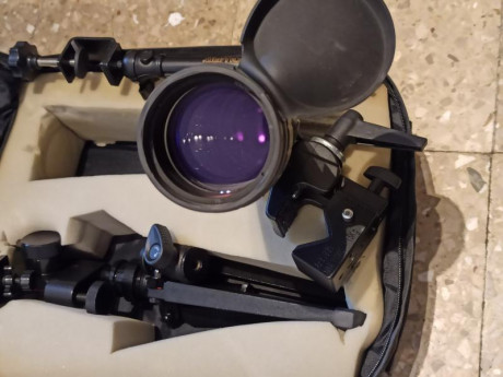 En venta telescopio terrestre BUSHNELL SPACEMASTER de 20-45 aumentos. Calidad óptica extraordinaria. Aumentos 30
