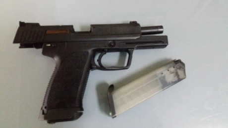 Un compañero de Club por abandono del tiro vende su H&K modelo USP SPORT, con alza regulable en altura 00