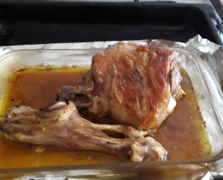 Hoy para comer acelgas hervidas y chuletón de vaca gallega vieja con seis semanas de maduración en cámara 20