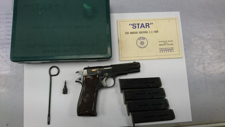 Hola. Vendo Pistola marca STAR, mod. SUPER S, en muy buen estado y todo original,  cuatro cargadores, 02