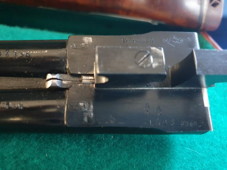 Vendo precioso rifle Express paralelo del prestigioso armero Victor Sarasqueta modelo safari, calibre 11