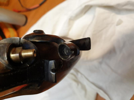 COMPRADO paso a venta Cambio pistola por winchester 1892 , 44/40 , 24" o similar.
Lo quiero para 12